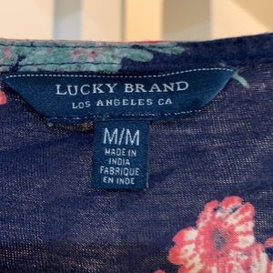 Lucky Brand top